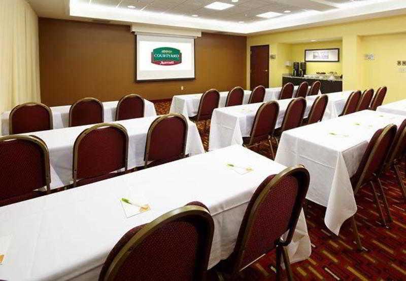 Courtyard By Marriott Tulsa Central Экстерьер фото